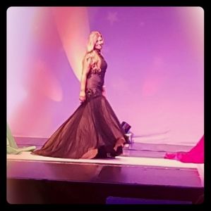 Black lace Henris Dress